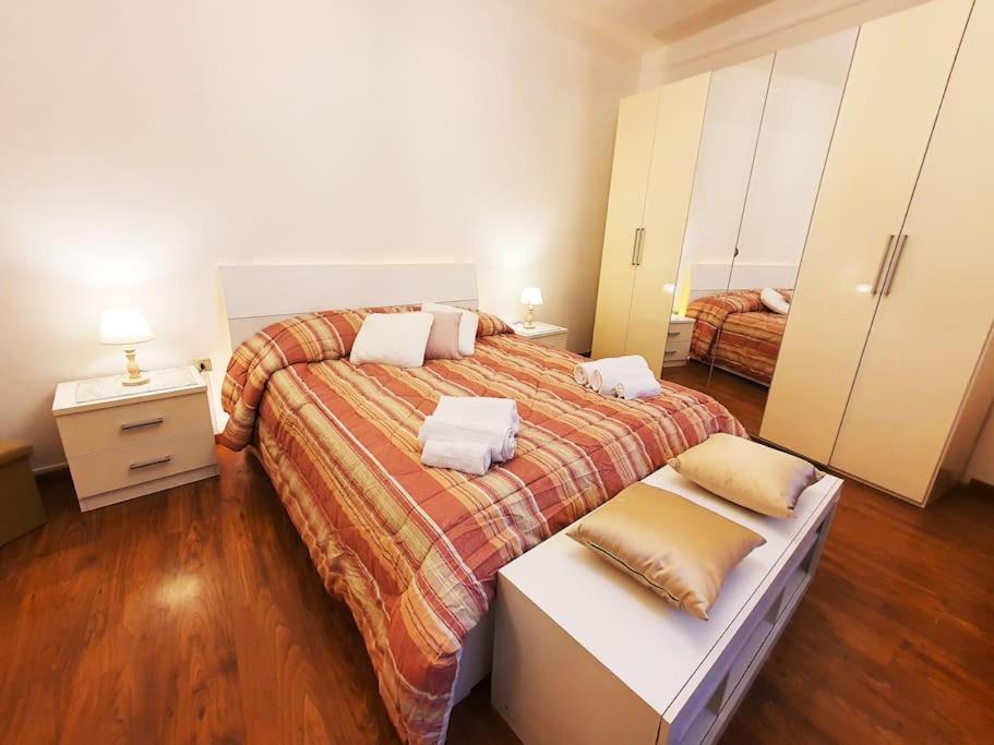 King Como Lake Center 9 Posti Letto- Grande Terrazza - 2 Bagni Privati Exteriör bild